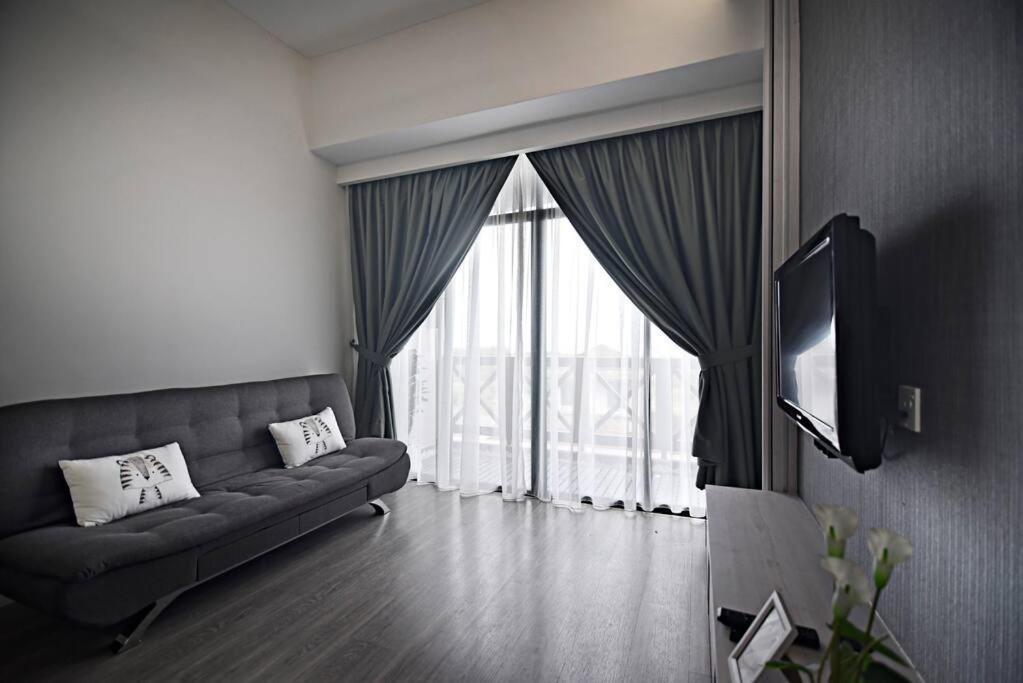 Instay Costa Mahkota With Seaview Malacca Extérieur photo