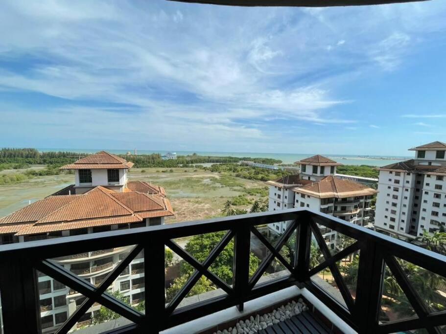 Instay Costa Mahkota With Seaview Malacca Extérieur photo